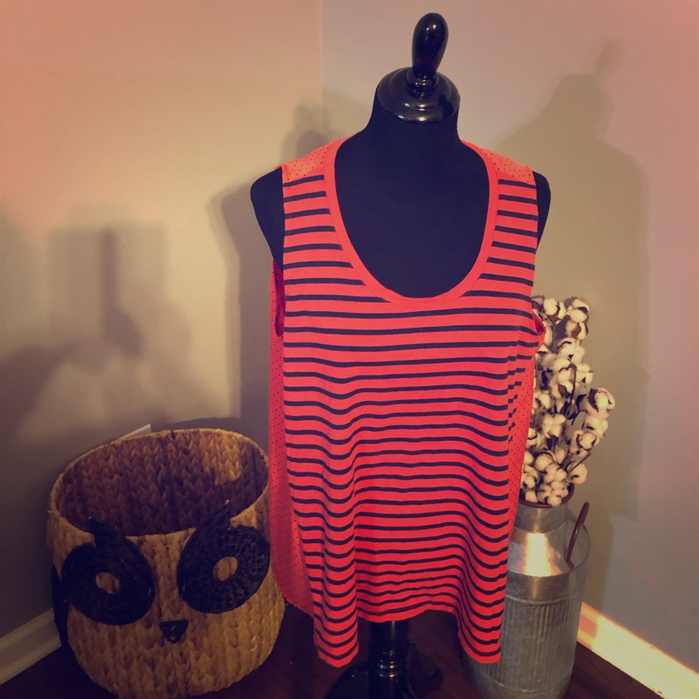 Women’s Tommy Hilfiger Sleeveless Top